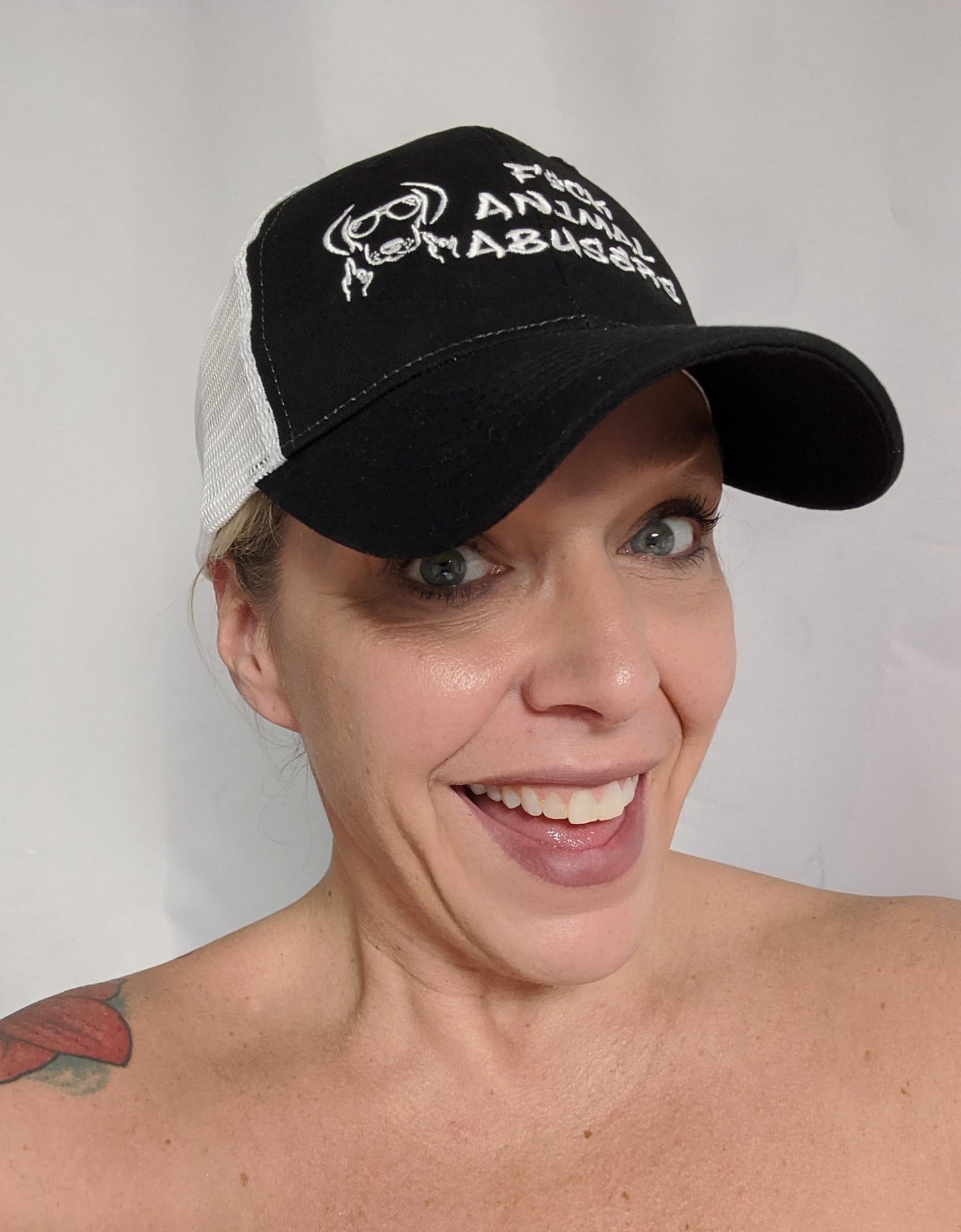 F*CK ANIMAL ABUSERS HAT